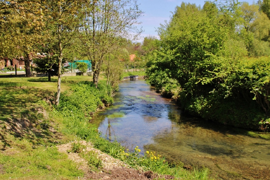 Aire camping-car  Ergny (62650) - Photo 6